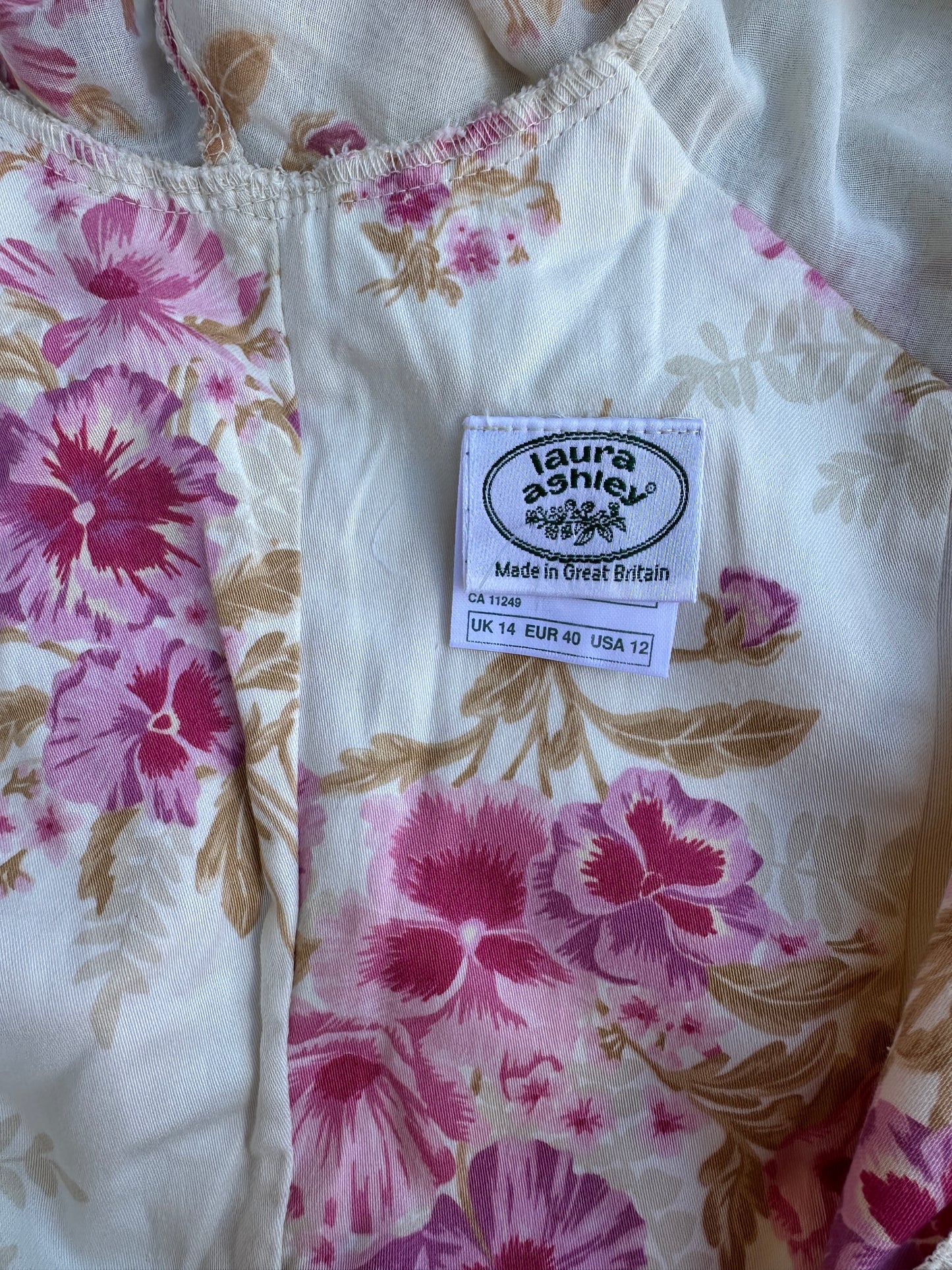 Robe d'été Laura Ashley vintage en coton à imprimé floral romantique rose crème