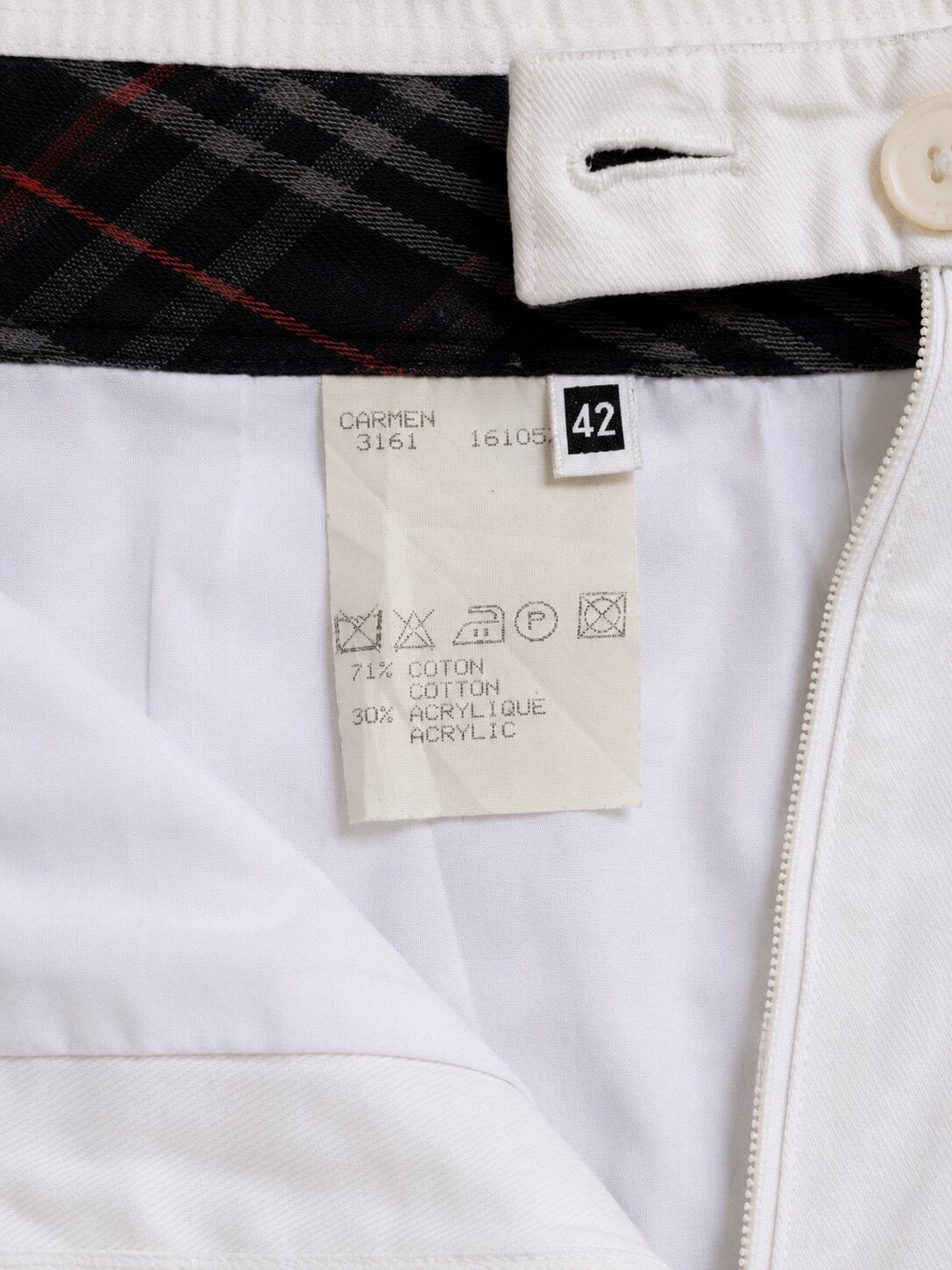 Authentic vintage Burberry white denim cargo skirt