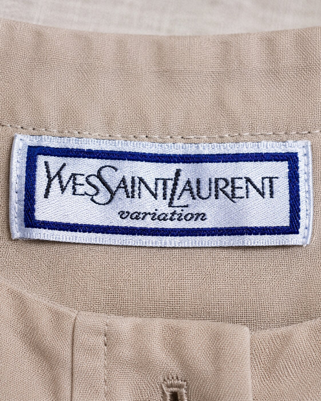 Authentique veste saharienne en laine sable Yves Saint Laurent vintage