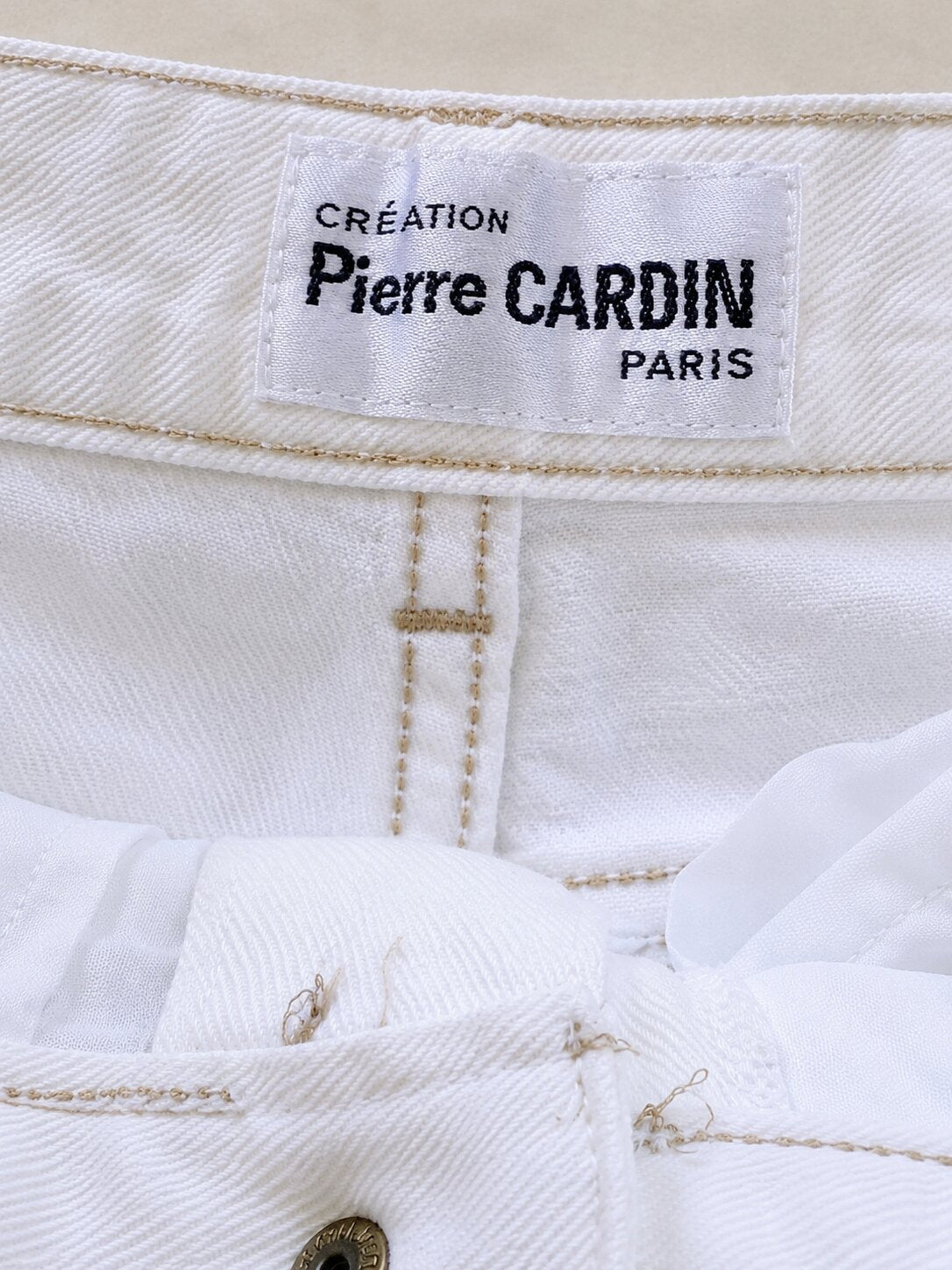 Authentic Vintage White Jean Pierre Cardin