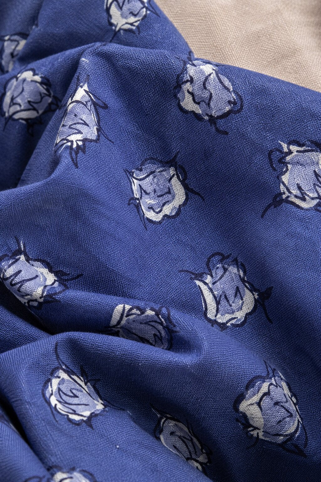 Robe en coton fleuri lila Laura Ashley vintage