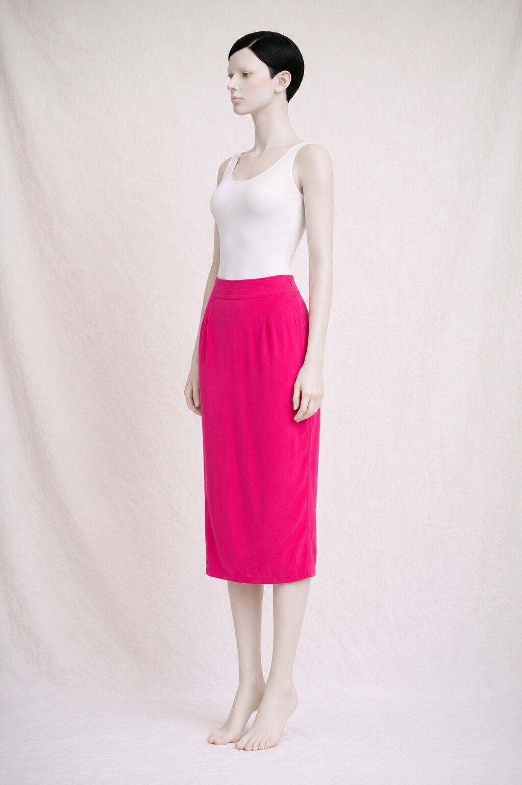 Authentic fuchsia silk skirt Gianfranco Ferré