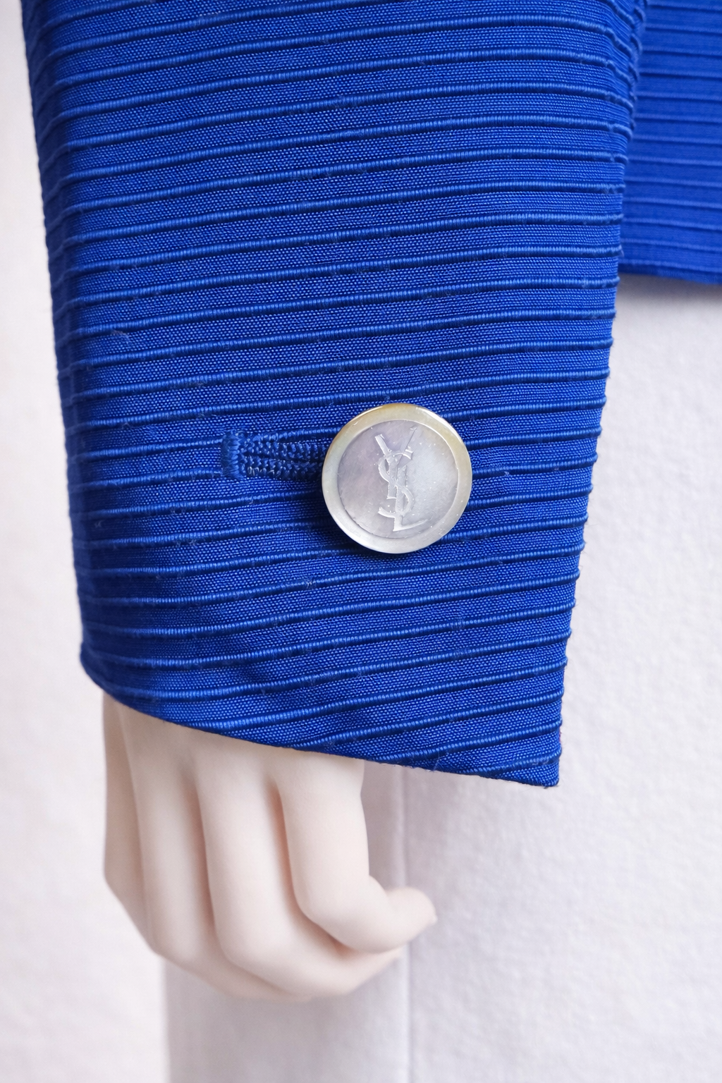 Blazer bleu et fuchsia Yves Saint Laurent vintage authentique