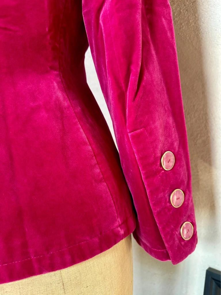 Blazer authentique Yves Saint Laurent en velours fuchsia vintage
