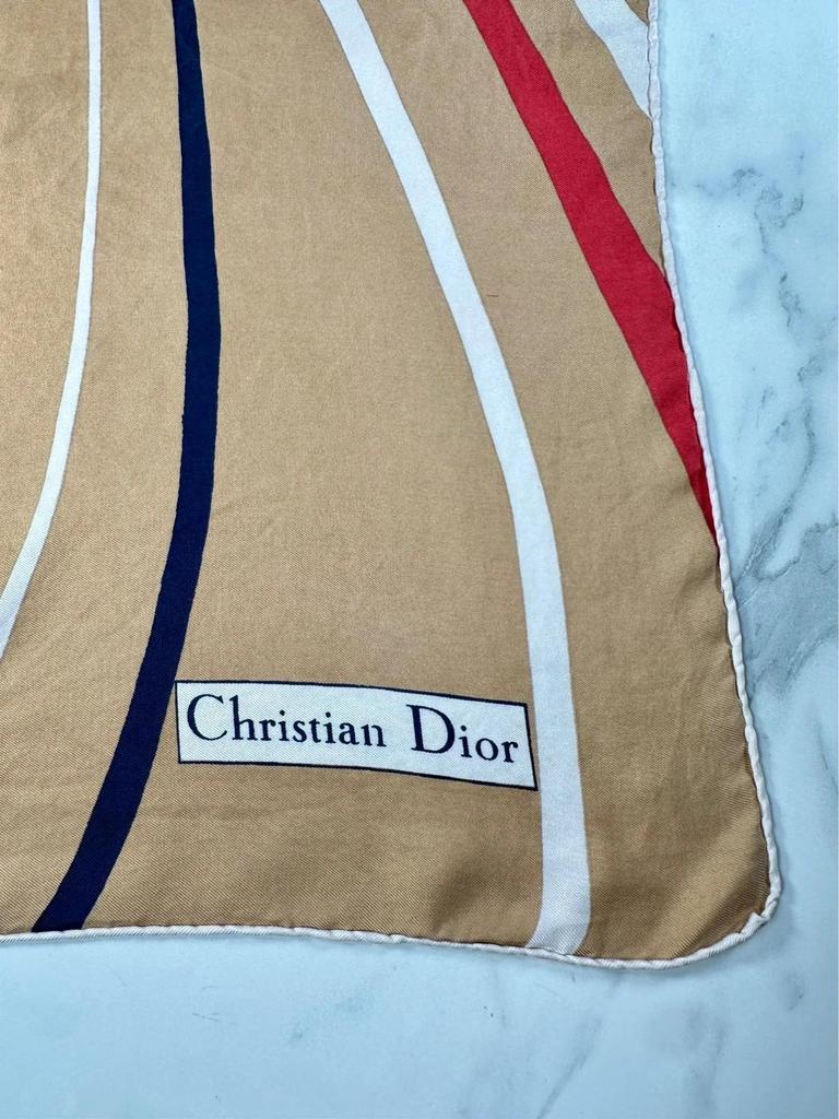 Grand carré en soie doré Christian Dior vintage