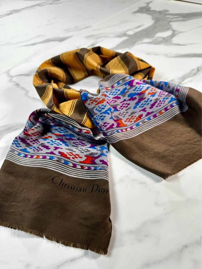 Foulard en soie Christian Dior vintage