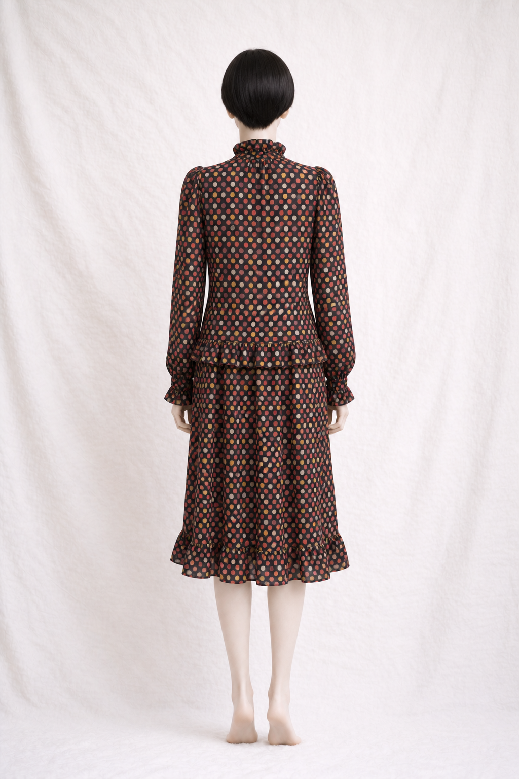 Robe Yves Saint Laurent en laine légère vintage authentique