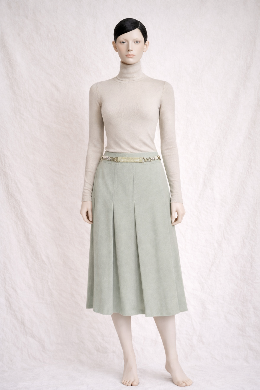 Jupe plissée authentique Céline Paris en laine vert amande avec ceinture chaîne vintage