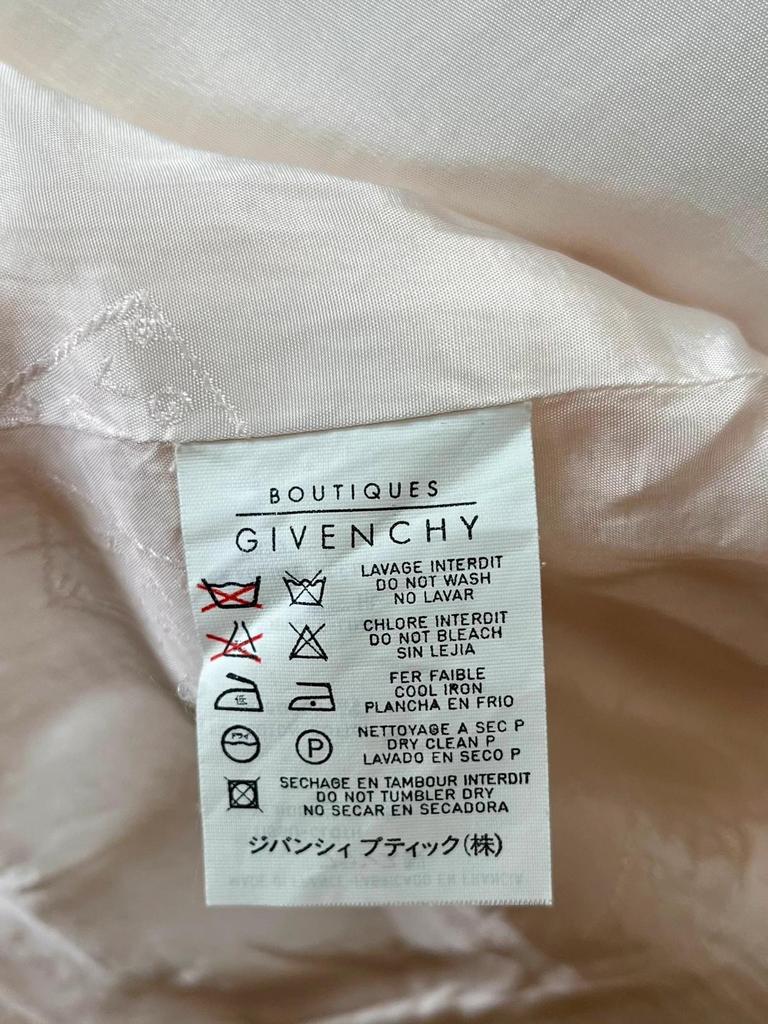 Gilet sans manches Givenchy matelassé rose vintage