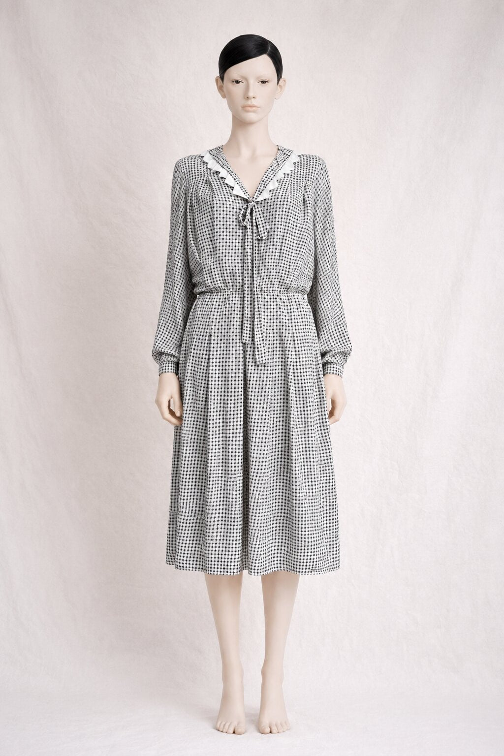 Robe Vintage Authentique Nina Ricci en Soie Blanche et Noire