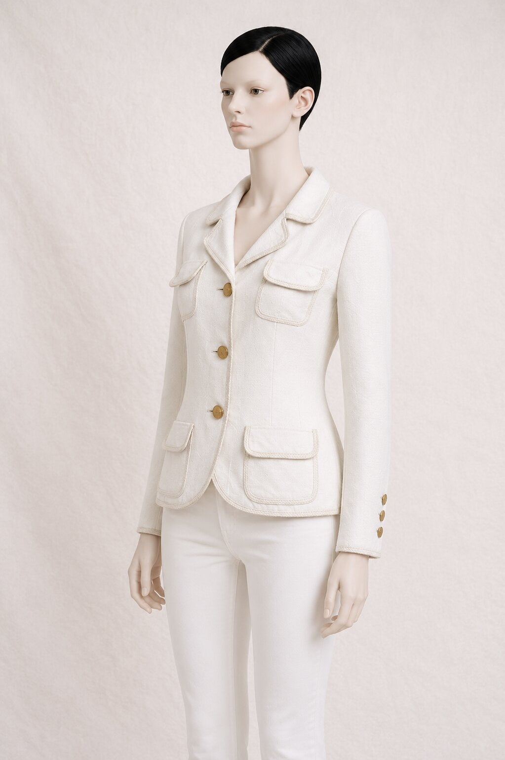 Authentic Vintage Ecru Blazer in Viscose by Louis Féraud