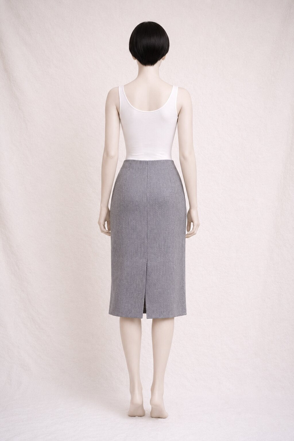Long Givenchy skirt in grey wool and authentic vintage lily