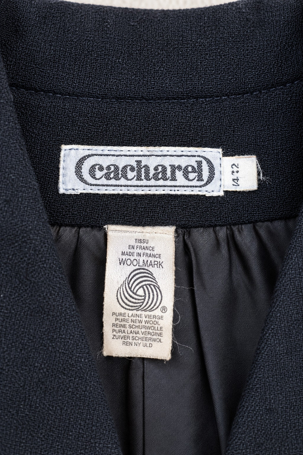 Kimono Tailored Jacket Cacharel in Black Wool Vintage Authentic