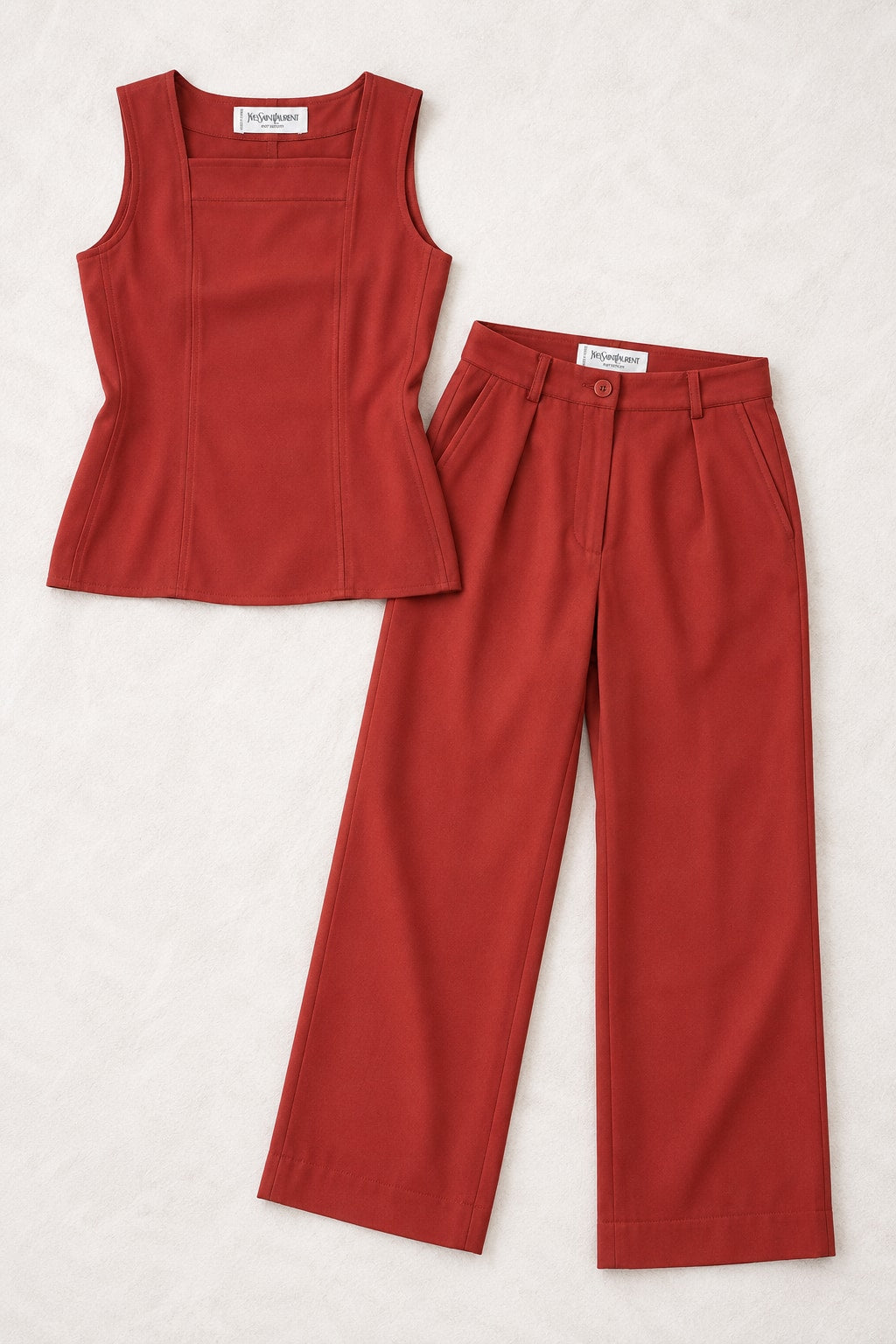 Tailleur pantalon Yves Saint Laurent en viscose terracotta vintage authentique