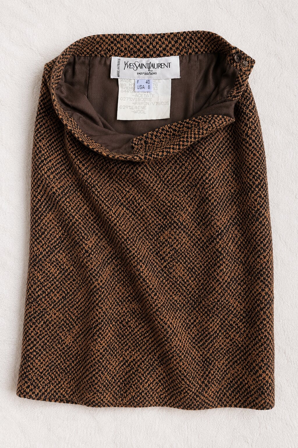 Jupe Crayon Authentique Vintage Yves Saint Laurent Imprimé Serpent Marron en Viscose