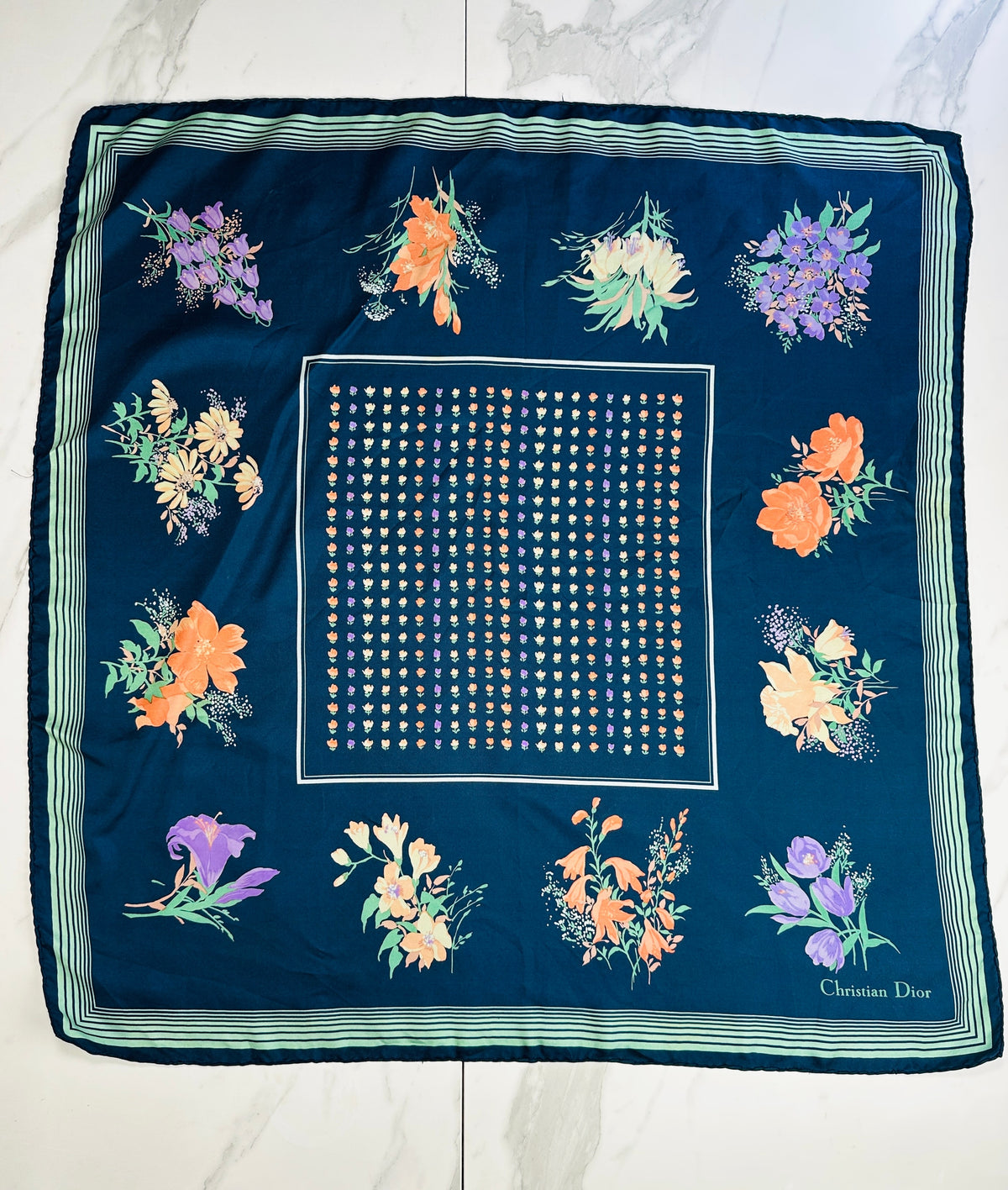 Foulard Vintage Authentique Christian Dior en Soie Satinée Bleue et Verte à Motif Floral
