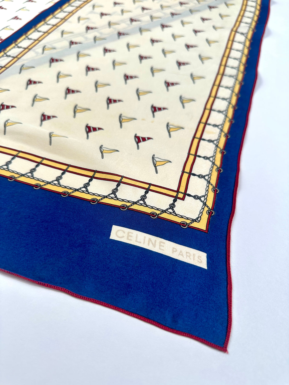 Foulard Céline en soie beige et bleu motif marin vintage authentique