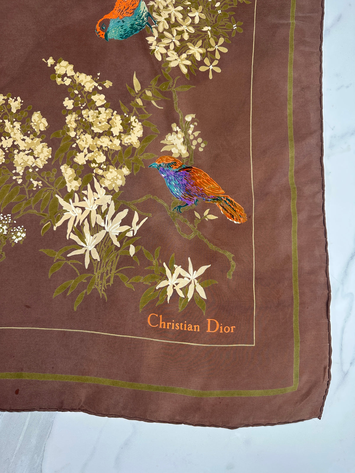 Carré Christian Dior en soie marron et orange néon motif floral vintage authentique