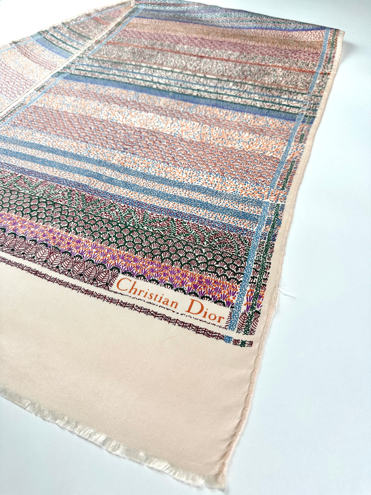 Foulard Christian Dior en soie rose et crème motif floral japonais vintage authentique