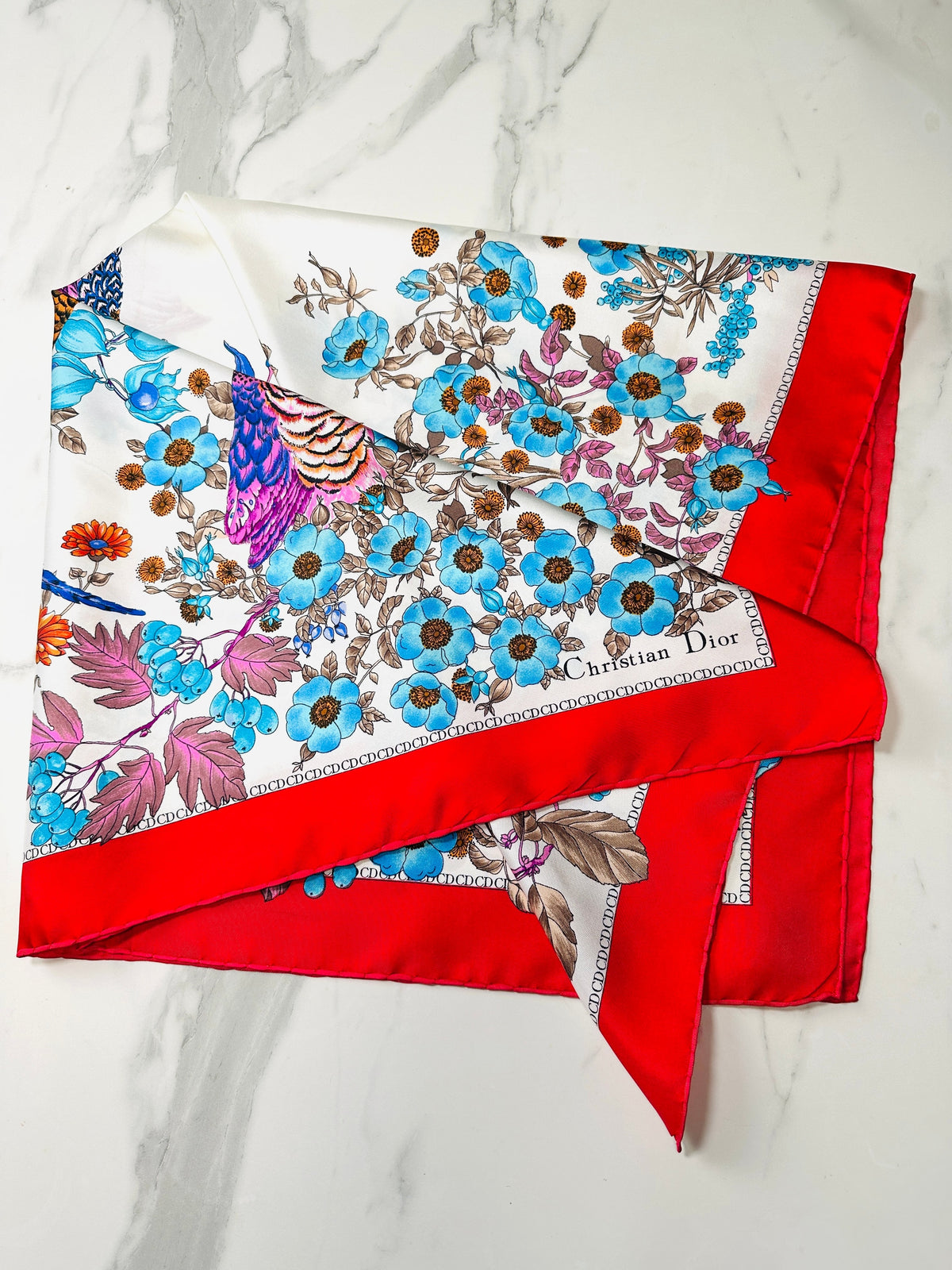 Grand foulard Christian Dior en soie rouge et blanche avec motif floral vintage authentique