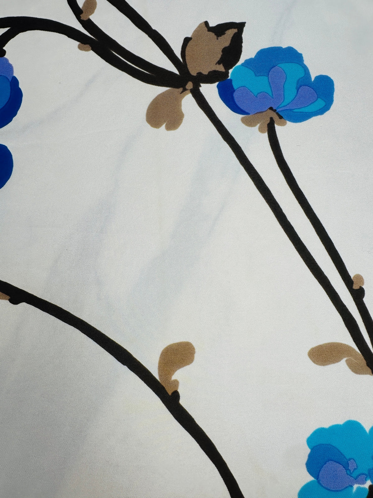 Foulard en soie vintage authentique Christian Dior ivoire et bleu à motif floral