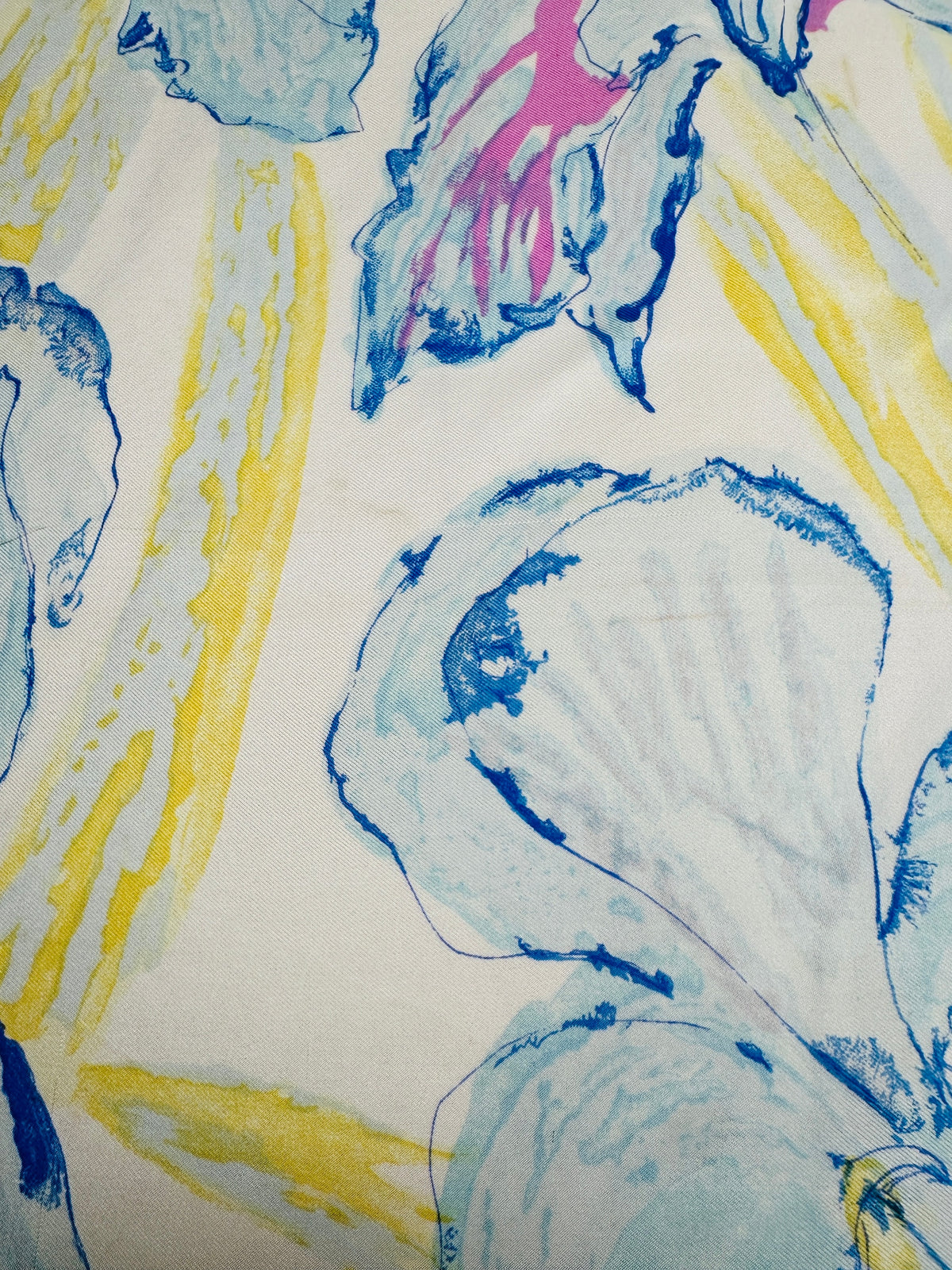 Carré Christian Dior en soie ivoire et bleu motif iris vintage authentique