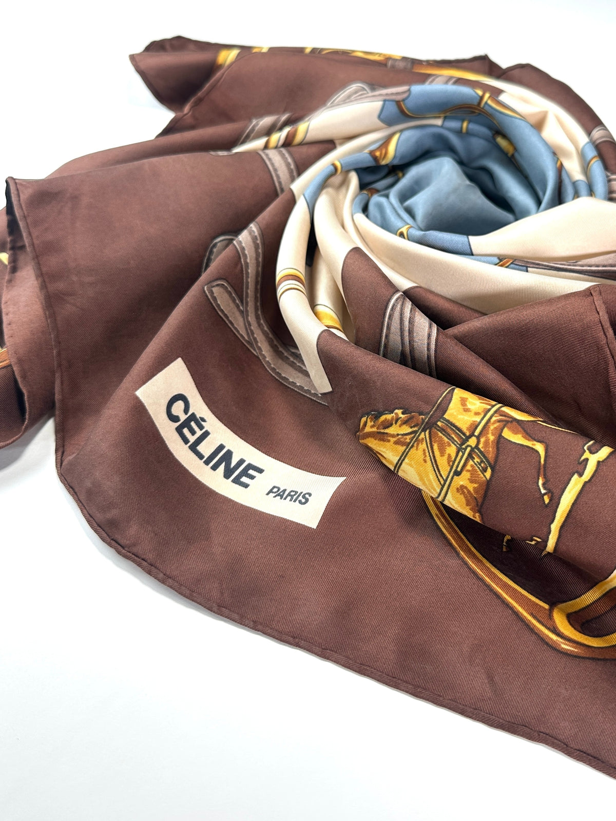 Grand carré Céline en soie marron et bleu motif équestre vintage authentique