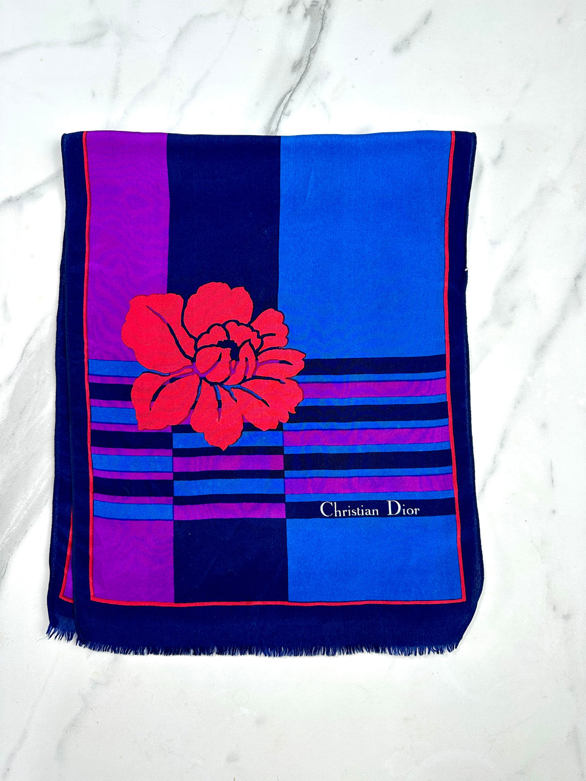Foulard en soie vintage authentique Christian Dior à motif floral bleu et violet