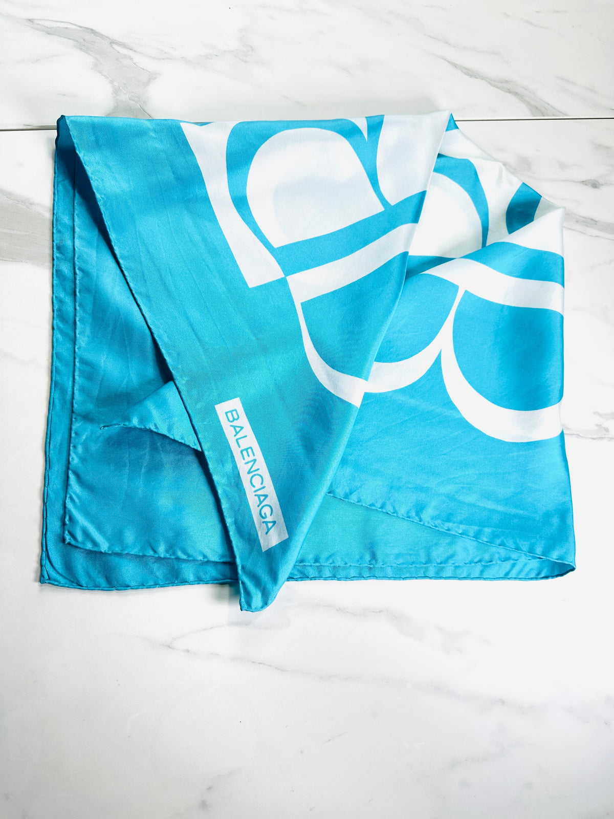 Foulard en soie Balenciaga vintage authentique à motif logo bleu et blanc